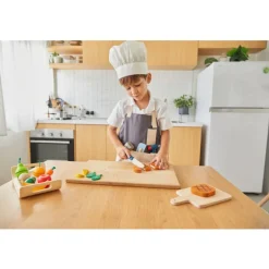 Plan Toys Role Play|Age 5 & 6^Chef Set