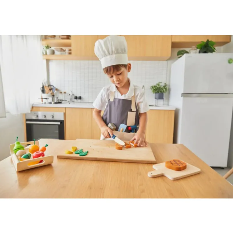 Plan Toys Role Play|Age 5 & 6^Chef Set