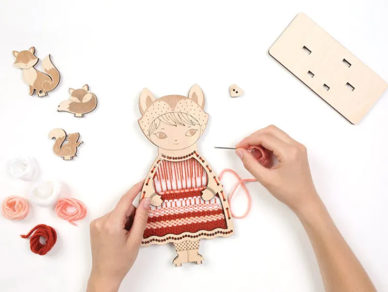 Sozo Stem Toys|Hammer / Lace^Dress-Up Doll Weaving Kit - Fox
