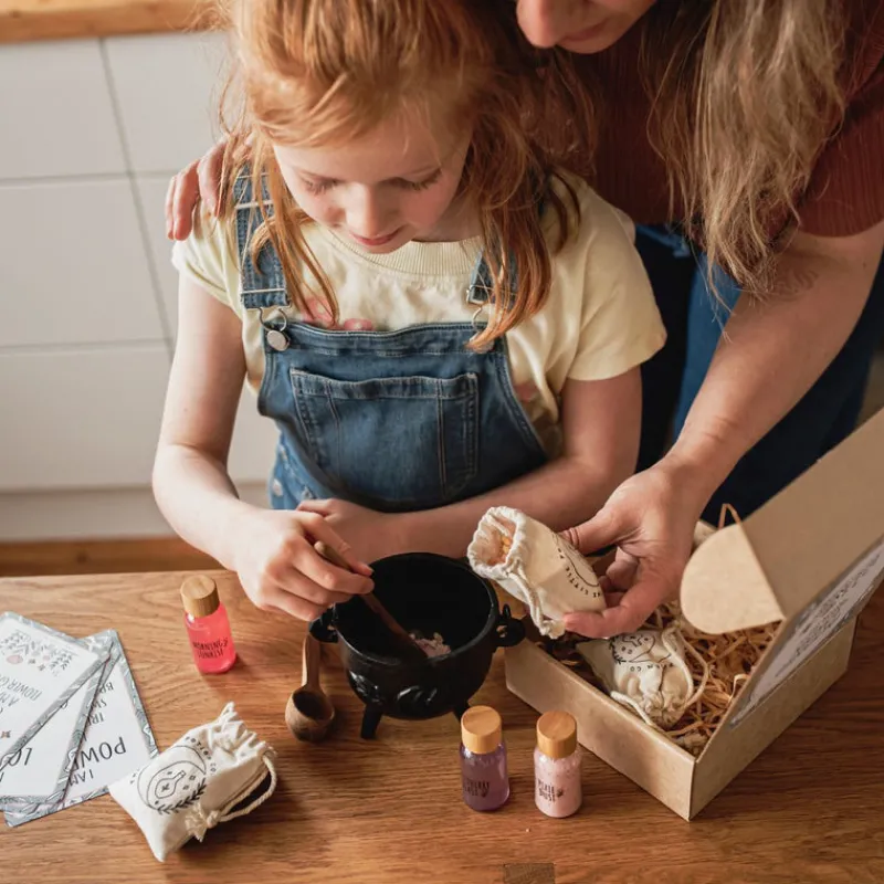 The Little Potion Co Magic Potion Kits|Age 9 & 10^Enchanted Garden - MINDFUL Potion Kit
