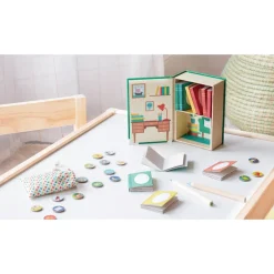 Petit Collage Age 9 & 10|Age 7 & 8^Little Library Storytelling Box